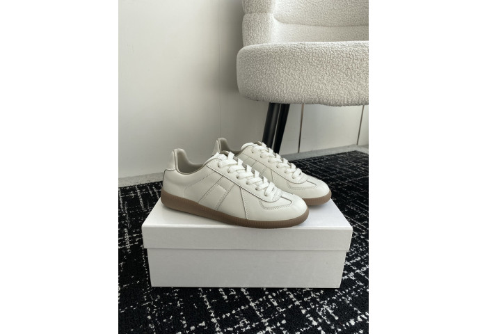 Ma*s*n m0rgiela trainer (gats)