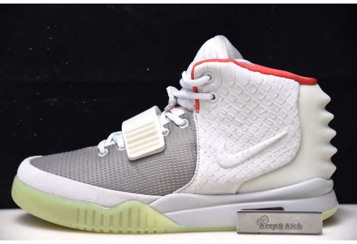 Nike Air Yeezy 2 Pure Platinum - 508214-010