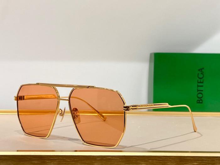 Bo*te*ga ve*ne*ta sunglasses 202304001