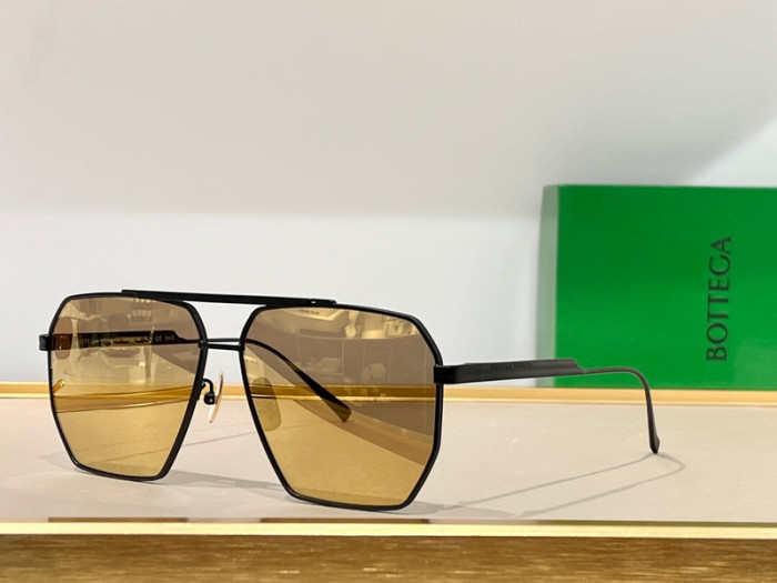 Bo*te*ga ve*ne*ta sunglasses 202304001