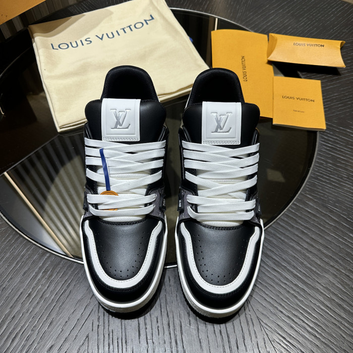 LOU1VTON SNEAKER