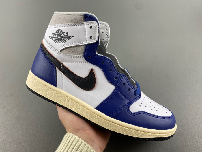 Air Jordan 1 High OG DZ5485-100