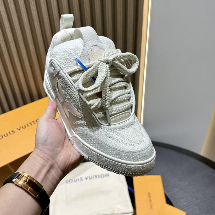 LOU1VTON SNEAKER