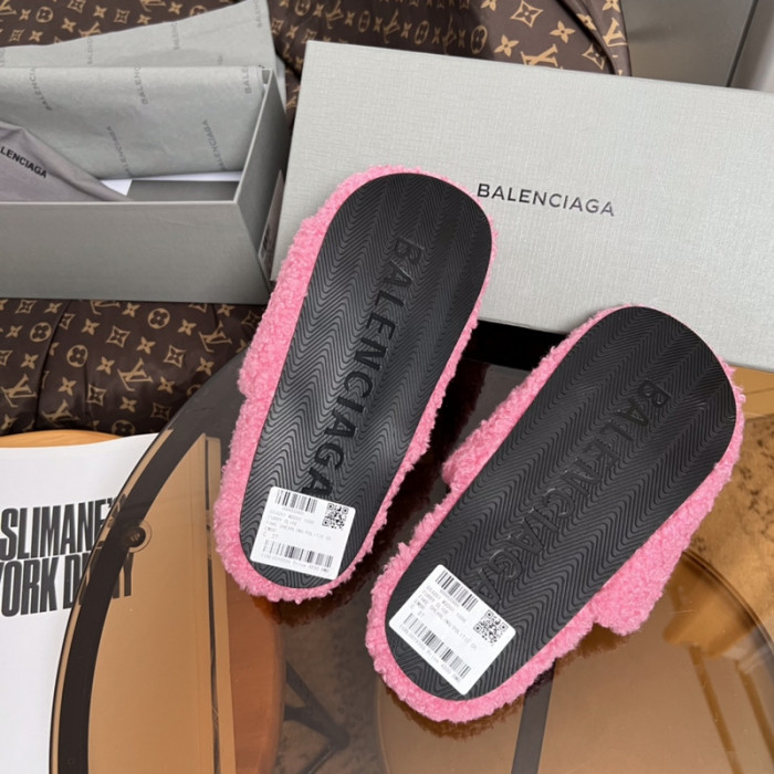 BLCG SANDALS