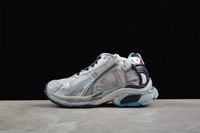 BLCG RUNNER SNEAKER