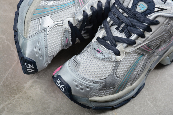 BLCG RUNNER SNEAKER