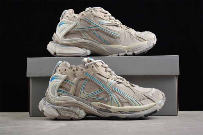 BLCG RUNNER SNEAKER