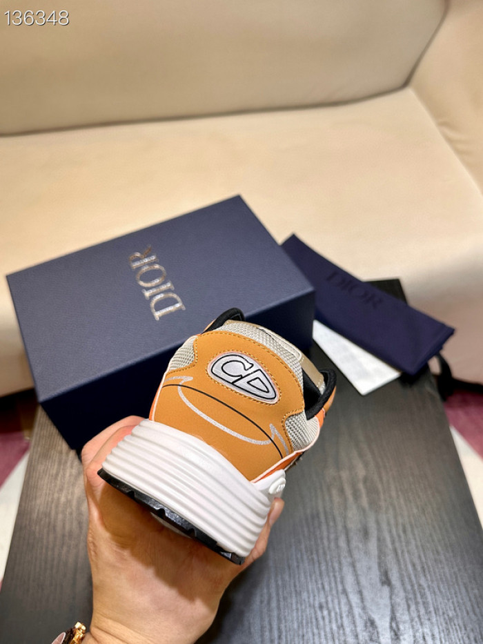 D1OR B30 SNEAKER