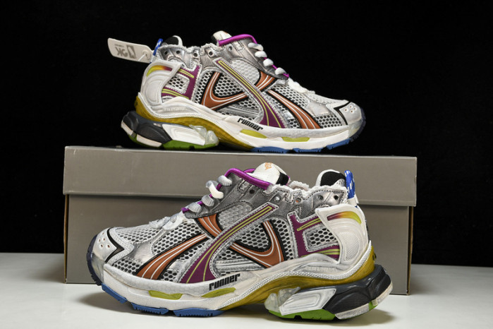BLCG RUNNER SNEAKER