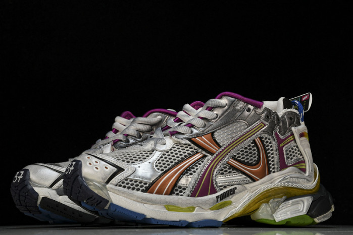 BLCG RUNNER SNEAKER
