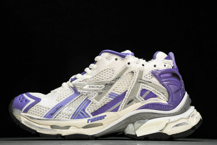 BLCG RUNNER SNEAKER