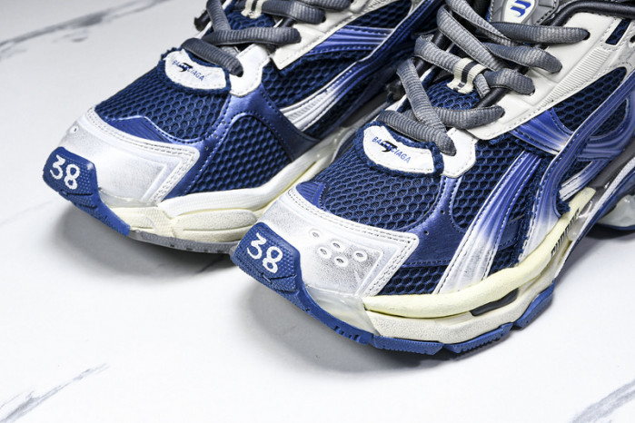 BLCG RUNNER SNEAKER