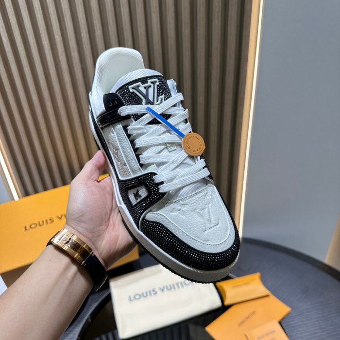 LOU1VTON SNEAKER (crystal)