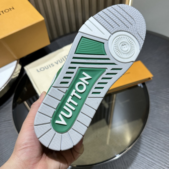 LOU1VTON SNEAKER