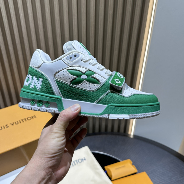 LOU1VTON SNEAKER