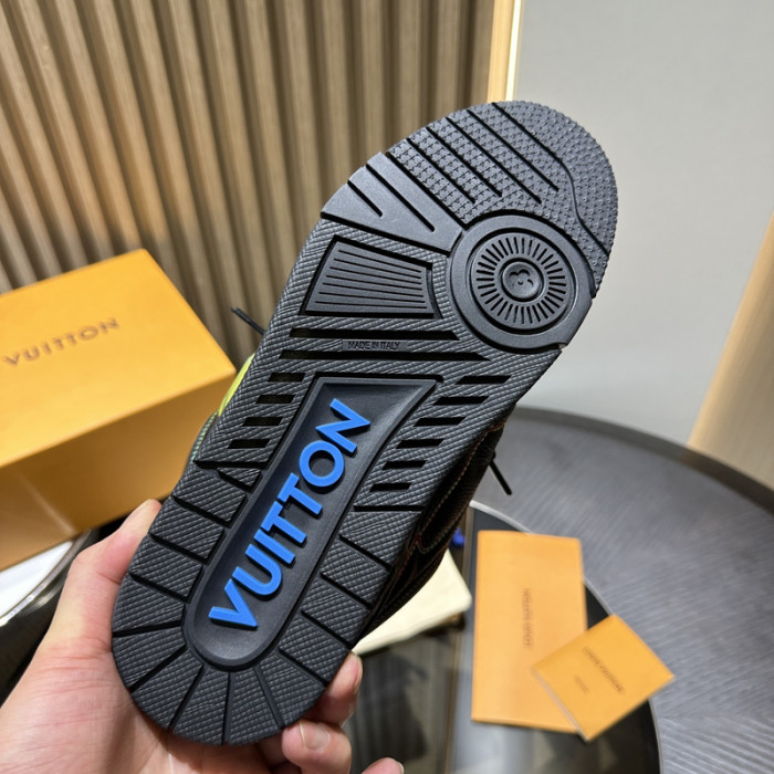 LOU1VTON SNEAKER