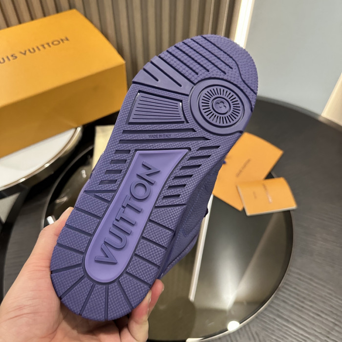 LOU1VTON SNEAKER