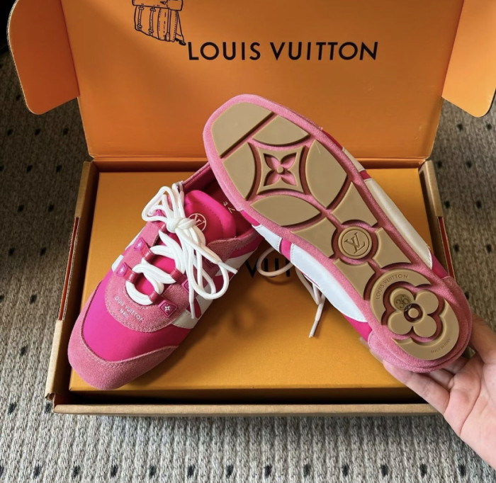 LOU1VTON SNEAKER
