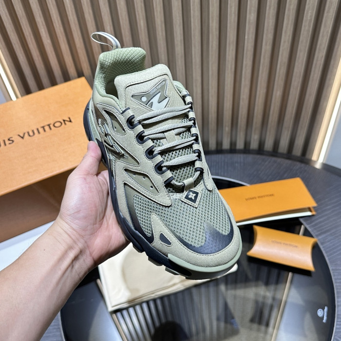 LOU1VTON SNEAKER