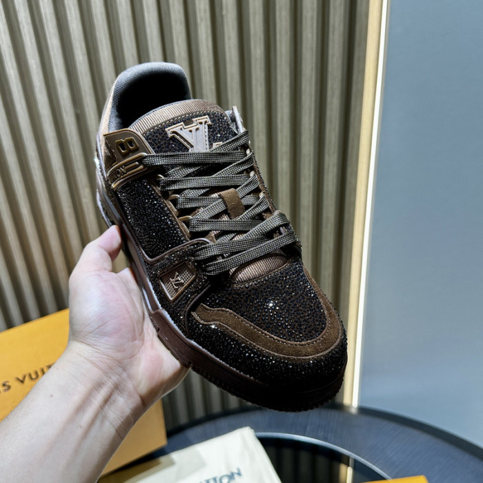LOU1VTON SNEAKER