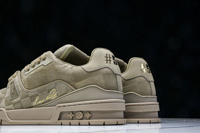 LOU1VTON SNEAKER