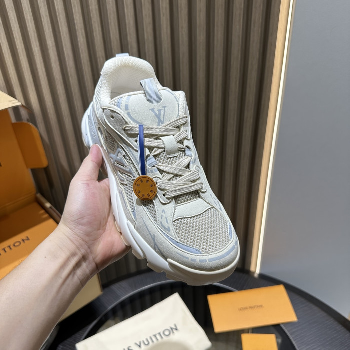 LOU1VTON SNEAKER