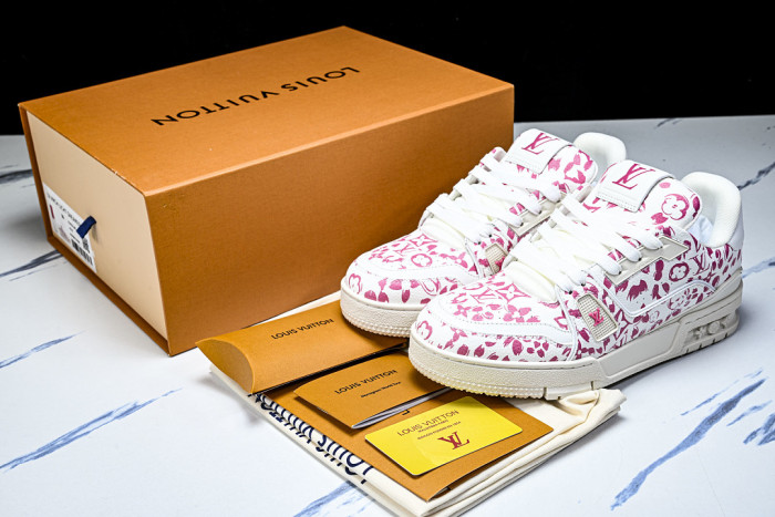 LOU1VTON SNEAKER