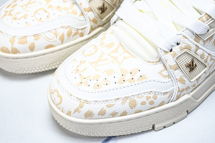 LOU1VTON SNEAKER