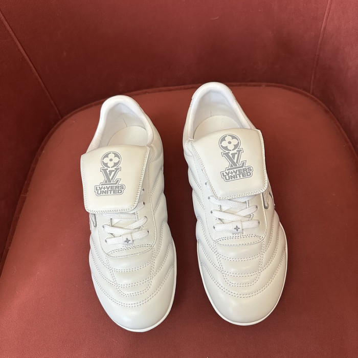 LOU1VTON SNEAKER