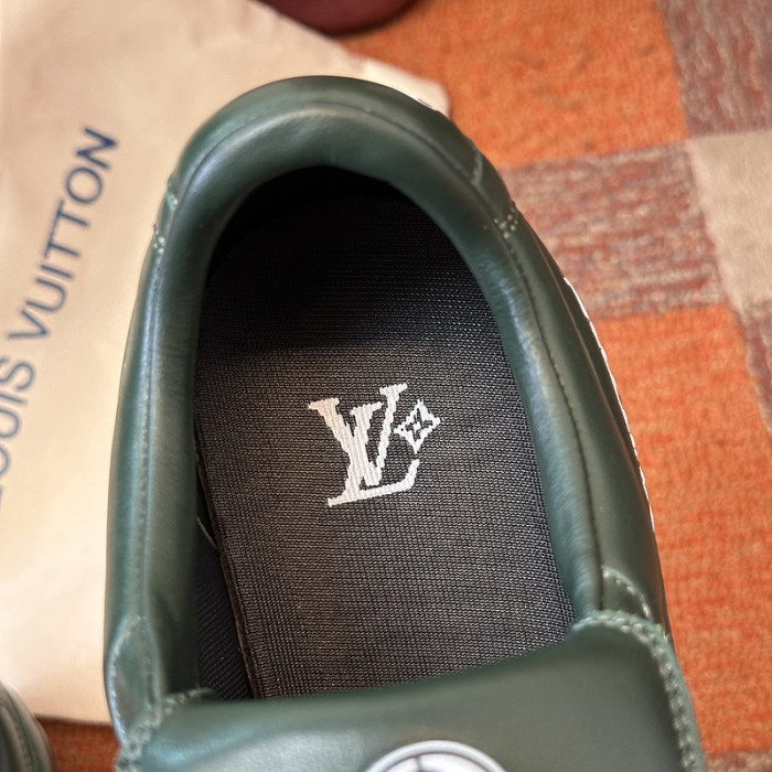 LOU1VTON SNEAKER