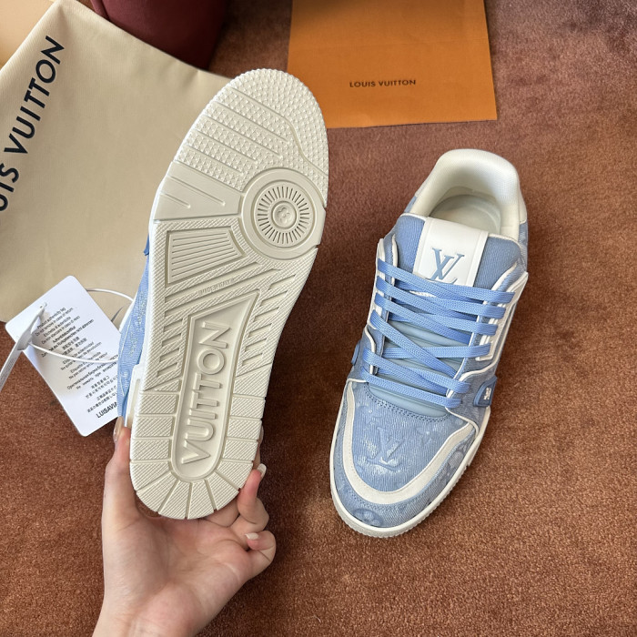 LOU1VTON SNEAKER