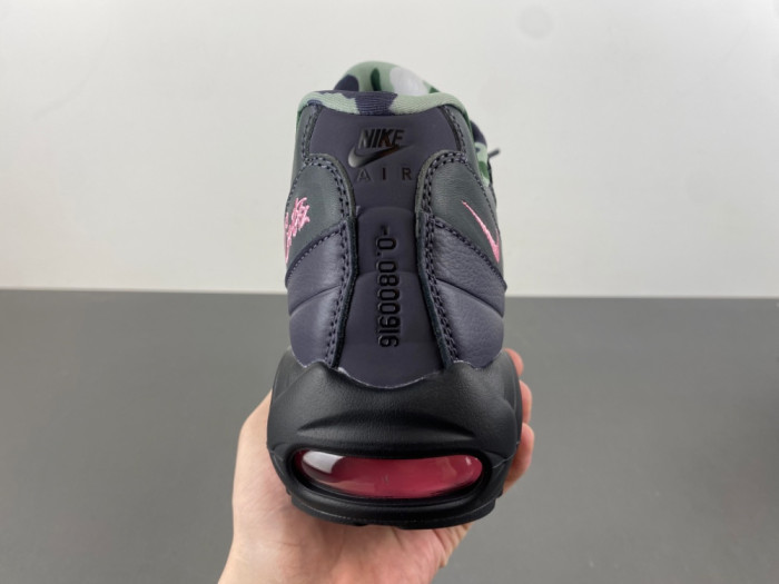 Nike Air Max 95 OG Pink Beam