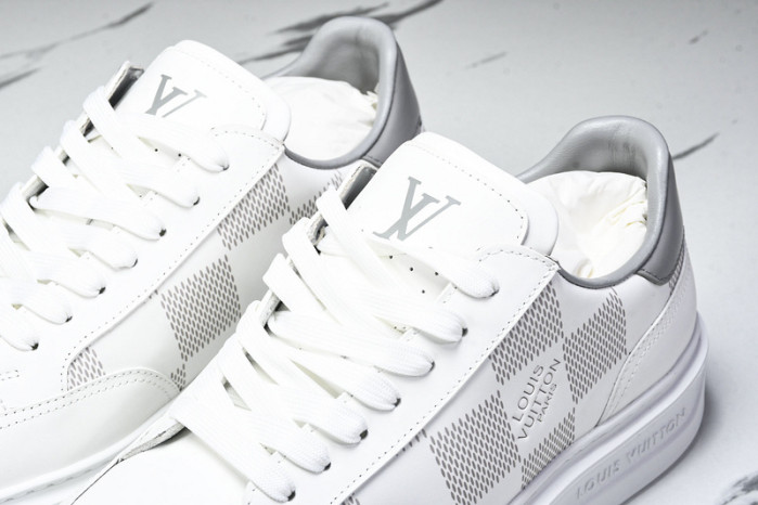 LOU1VTON SNEAKER