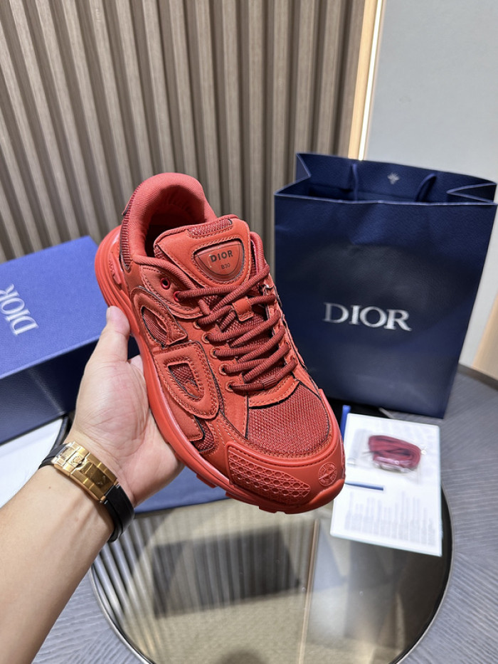 D1OR B30 SNEAKER