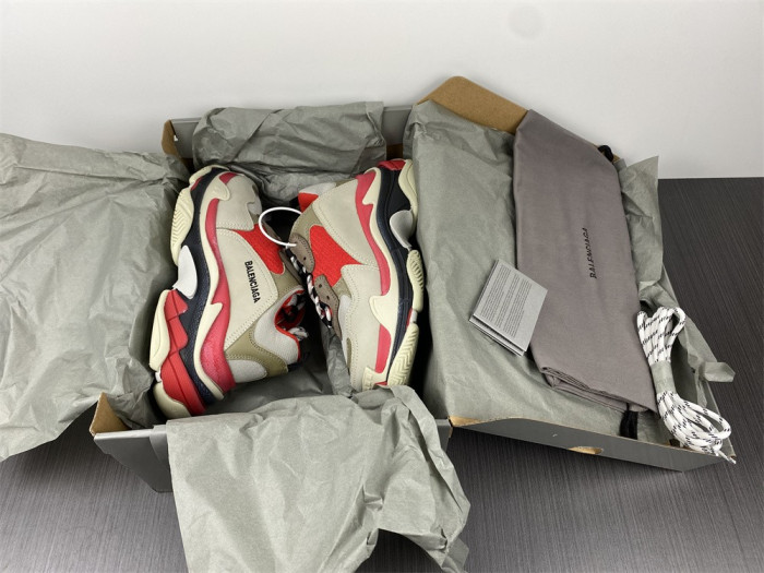 blc* triple s trainer