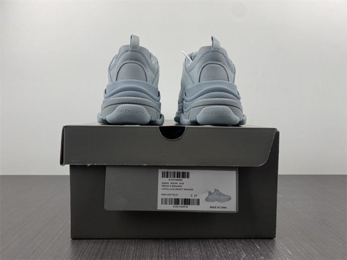 blc* triple s trainer