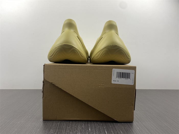 Adidas Yeezy Foam Runner Sulfur - GV6775