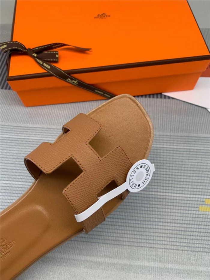 ORAN SANDAL