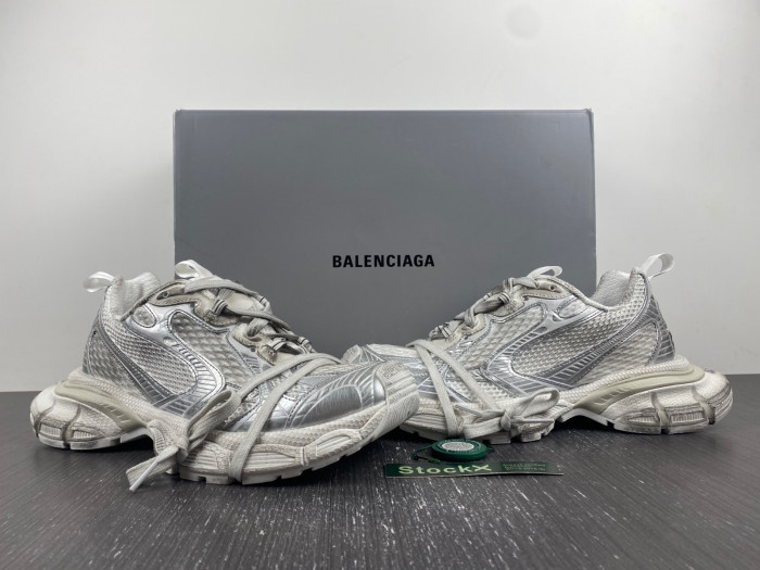 blc* 3xl sneaker