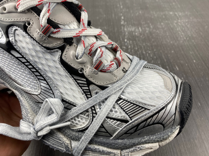 blc* 3xl sneaker