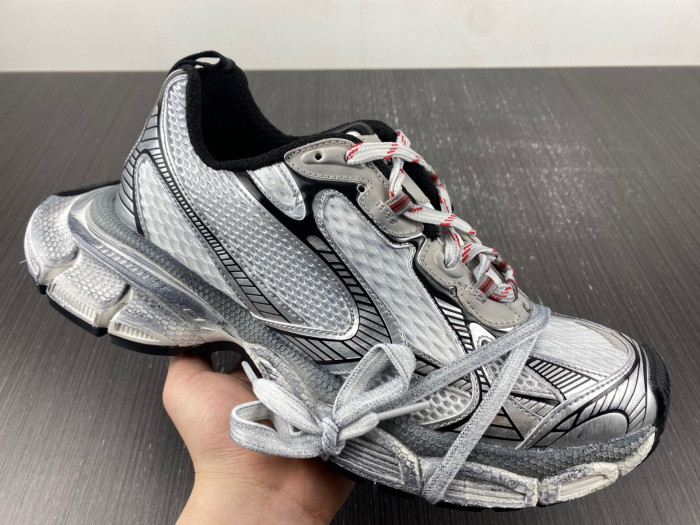 blc* 3xl sneaker