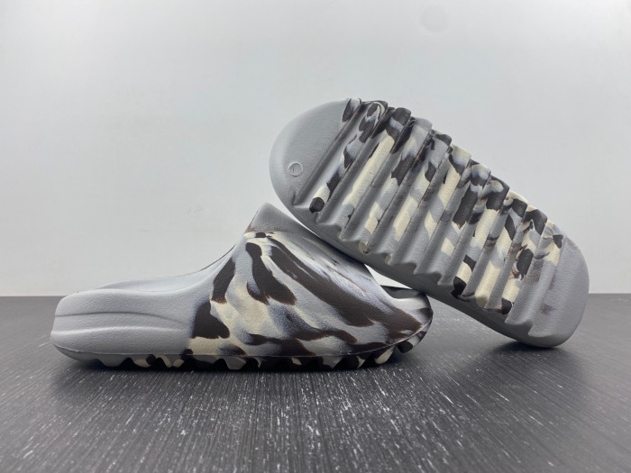 ADIDAS Yeezy Slides customize