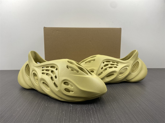 Adidas Yeezy Foam Runner Sulfur - GV6775