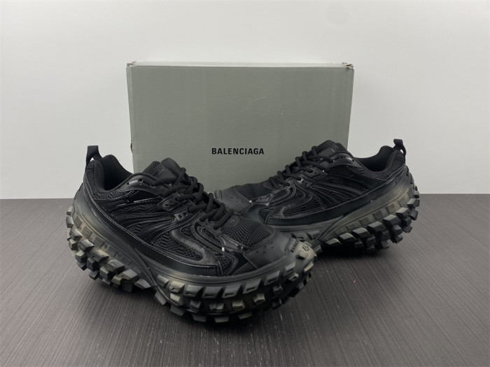 blc* defender sneaker