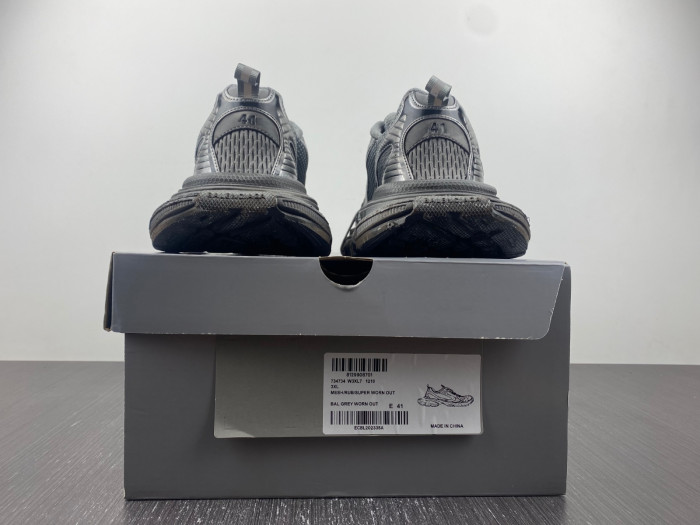 blc* 3xl sneaker