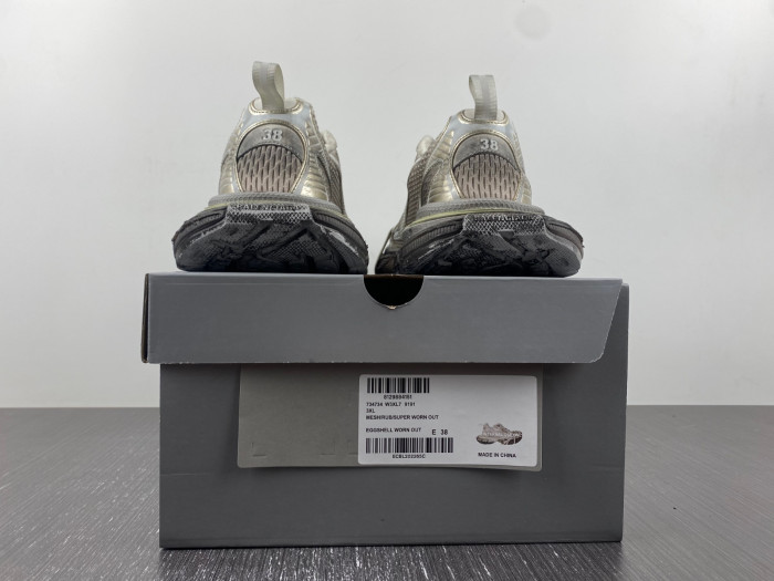blc* 3xl sneaker