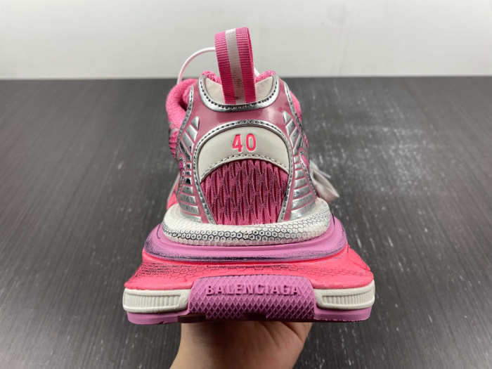 blc* 3xl sneaker