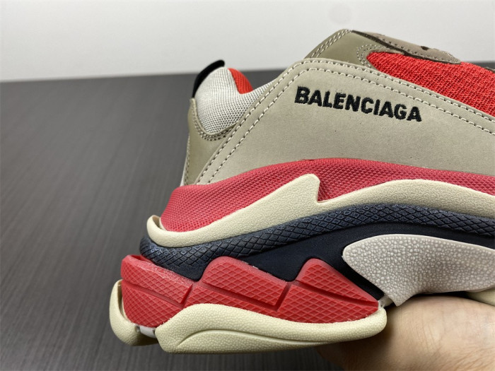 blc* triple s trainer