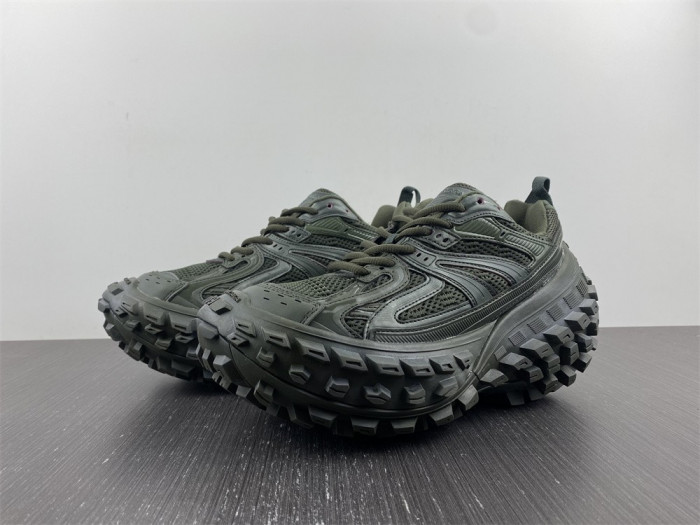 blc* defender sneaker