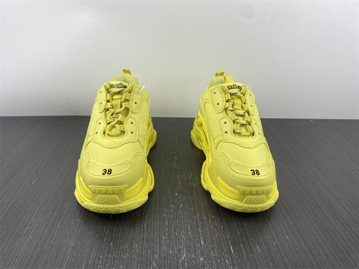 blc* triple s trainer